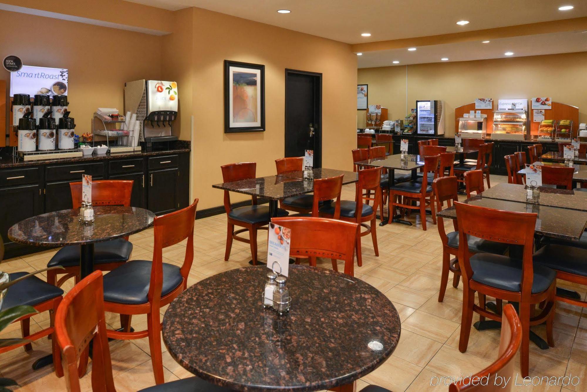 Country Inn & Suites By Radisson Benton Harbor-St Joseph Mi Экстерьер фото